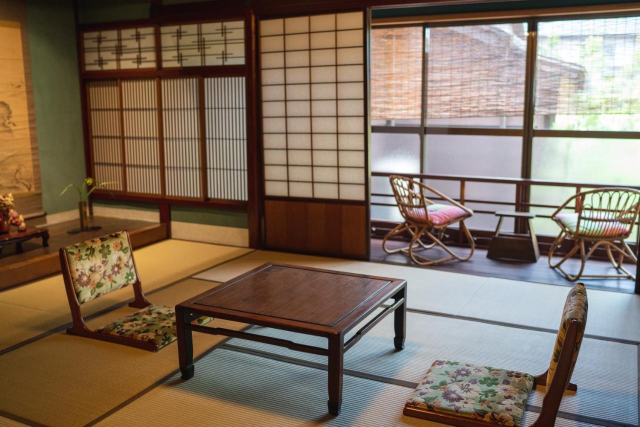 Machiya Guest House Carta Kanazawa Ngoại thất bức ảnh